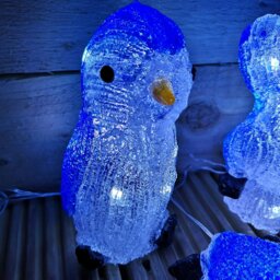 Rackhams 23cm Set of 3 Acrylic Ice White LED Penguins Indoor Outdoor Christmas Decoration - thumbnail 5