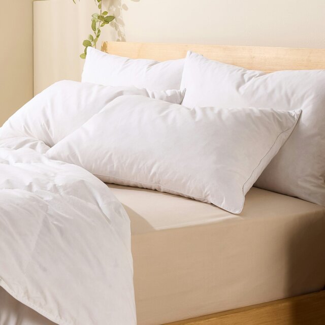Rackhams Scandinavian Duck Feather And Down Medium Support Pillow - Medium - 2 - image 1
