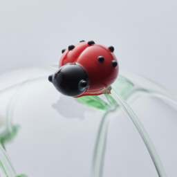 Rackhams 10cm Glass Globe – Wildlife Collection – Ladybird (Handcrafted Glass Ornament) - thumbnail 3