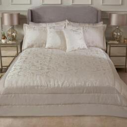 Rackhams Duchess Bedspread Cream - thumbnail 3