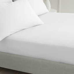 Rackhams 200 Thread Count Cotton Percale Extra Deep Fitted Sheet - White - Double - thumbnail 2