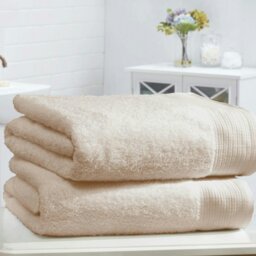 Rackhams Balborough Egyptian Cotton 2 Piece Towel Bale - Cream - thumbnail 2