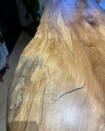 Rackhams Waney Edge \ Live Edge Elm Dining Table 4-8 Seater - Spalted Wych Elm - 1 - Natural - thumbnail 5