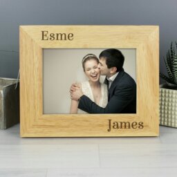 Rackhams Personalised Couples 6x4 Oak Finish Photo Frame - thumbnail 1