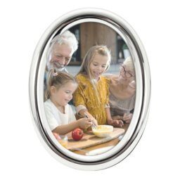 "Rackhams Contemporary Oval Silver Plated Metal 5"" x 7"" Picture Frame with Rounded Border" - thumbnail 2
