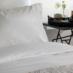 Rackhams White 400 Thread Count Egyptian Cotton 30cm Standard Fitted Sheets - Double - thumbnail 5