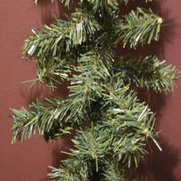 Rackhams Pack of 4 x 2.7m (9ft) x 20cm Canadian Pine Christmas Garland Plain Green - thumbnail 5