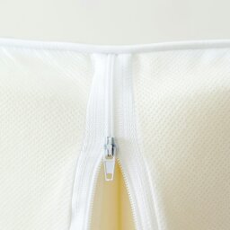 Rackhams Tiny Dreamer™  - Premium Foam Folding Travel Cot Mattress (95 x 65cm) - Mattress Only - thumbnail 3