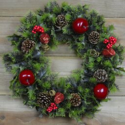 Rackhams Premier 45cm Indoor / Outdoor Christmas Wreath Decoration - Red & Green - thumbnail 1