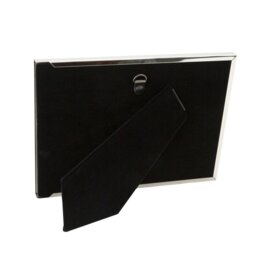 Rackhams Graduation Metal 4x6 Picture Frame in Nickel Plated with 3D Hat Icons - thumbnail 4