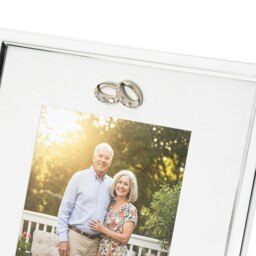 Rackhams 40th Anniversary Silver Plated 5x7 Picture Frame with Double Diamante Rings - thumbnail 4