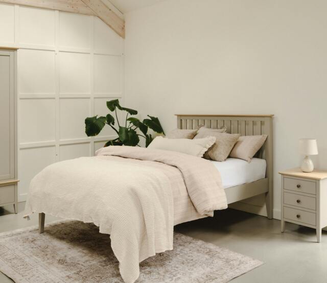 Rackhams Pembroke Bed Frame with Slatted Headboard Double 4ft6 King 5ft - King 5ft - image 1