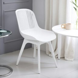 Rackhams Livingandhome Classic White Plastic Chair, Set of Four, Durable and Lightweight - 48cm L x 58cm W x 85cm H - Black - thumbnail 3