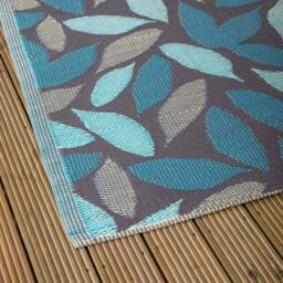 Rackhams 1.5m x 2.1m Flora Leaves Large Outdoor Alfresco Patio Rug Mat in Blue - thumbnail 2