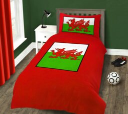 Rackhams Welsh Dragon Printed Cotton Blend Duvet Cover and Pillowcase Set - Red - Single - thumbnail 1