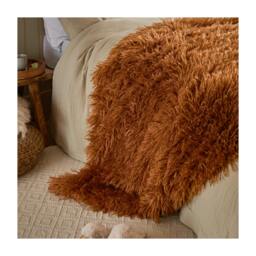 Rackhams Rowan Faux Fur Throw - Ginger - 130cm x 175cm - Ginger - 100% Polyester - thumbnail 3