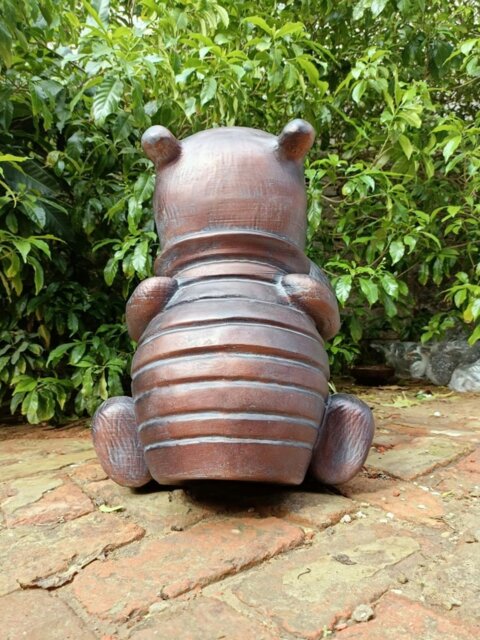 Rackhams Large Winnie-The-Pooh Ornament Sculpture For A Home or Garden - Resin - Bronze - Sculpture - image 1