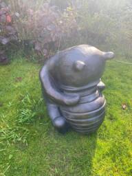 Rackhams Large Winnie-The-Pooh Ornament Sculpture For A Home or Garden - Resin - Bronze - Sculpture - thumbnail 3