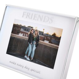 Rackhams Contemporary Silver Plated Friends 4x6 Picture Frame for Wall or Table - thumbnail 4