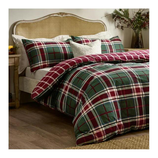 Rackhams Braemar Brushed Checked Reversible Duvet Cover Set - Berry / Pine