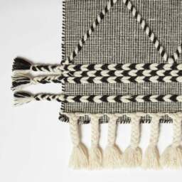 Rackhams Edessa Black & White Kilim Wool Rug - 160 x 230 cm - thumbnail 4