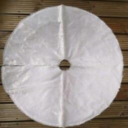 Rackhams 90cm USB Powered LED White Fur Fabric Christmas Tree Skirt - thumbnail 6