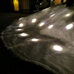 Rackhams 90cm USB Powered LED White Fur Fabric Christmas Tree Skirt - thumbnail 2