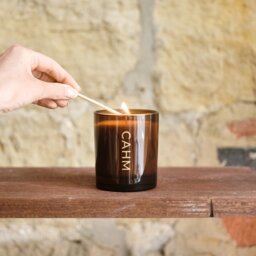 Rackhams Cassis & Black Rose Candle - Amber - thumbnail 5