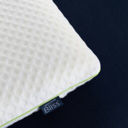 Rackhams Bliss Traditional Bamboo Medium Support Pillow - White - Medium - Cover: 60% Polyester, 40% Bamboo Filling: Memory Foam - thumbnail 5