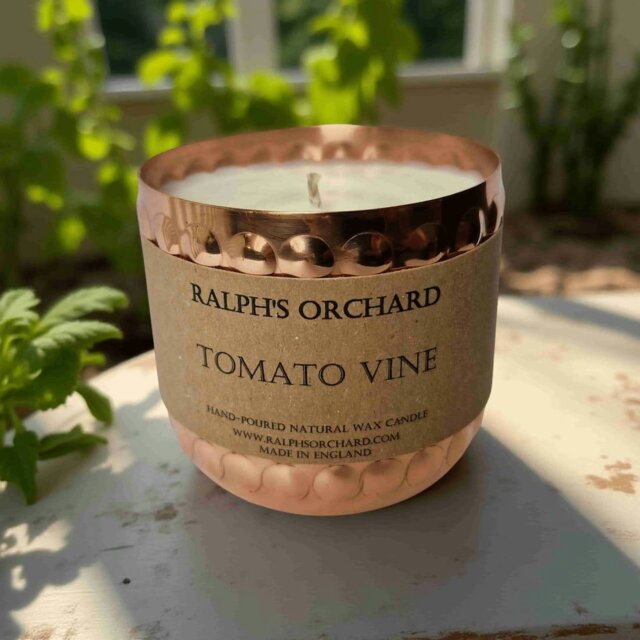 Rackhams Tomato Vine Scented Candle - Decorative Copper - image 1