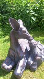 Rackhams Large Doe and Baby Fawn Garden Sculpture Deer Ornament - Sculpture - Resin - Large - thumbnail 4