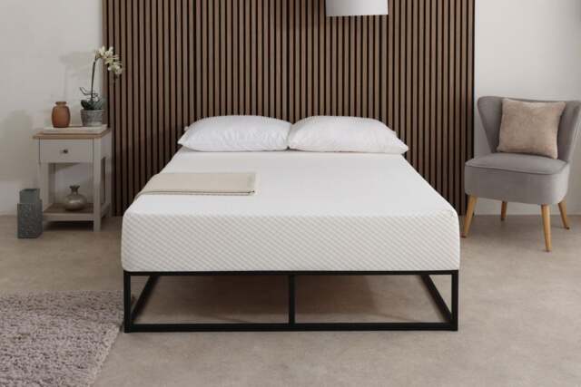 "Rackhams Core Bubble Memory Mattress - 6"" Deep, Prime Softness - White - 1 - European Single Mattress (90cm x 200cm)" - image 1