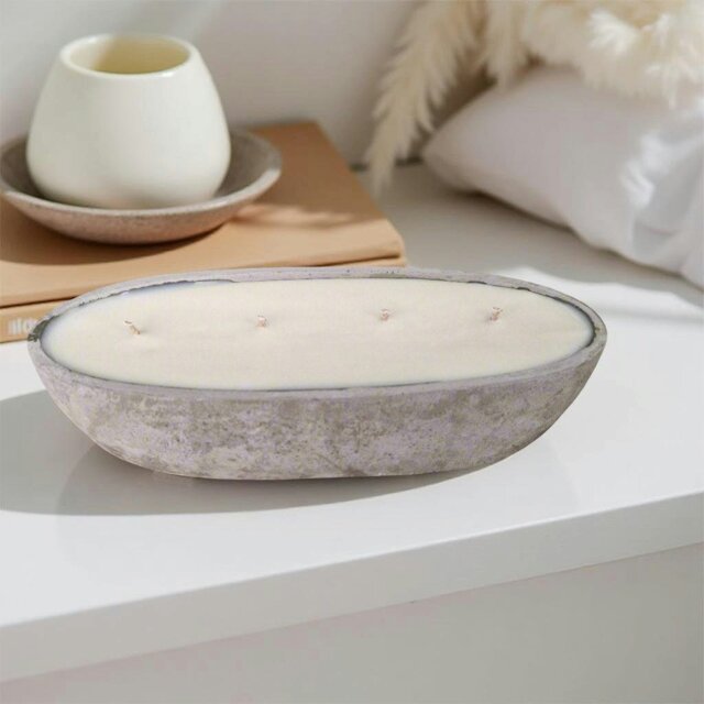 Rackhams Multi Wick Concrete Oval Loaf Bowl Candle - Tuscan Olive
