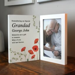 Rackhams Personalised Memorial Wooden Hinged 6x4 Photo Frame - White - Wood - 4x6 - thumbnail 4