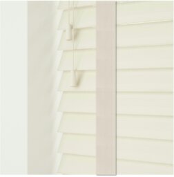 Rackhams Misty White Faux Wood Venetian Blinds with Tapes (130cm Drop) - 230cm - thumbnail 3