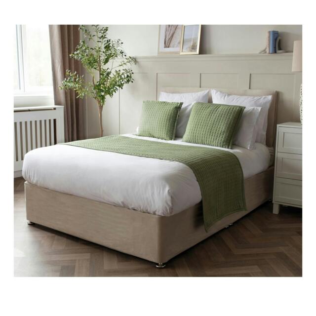 Rackhams Crompton Quilted Bed Runner - Sage - 220cm x 70cm - Sage - 60% Cotton/40% Polyester - image 1