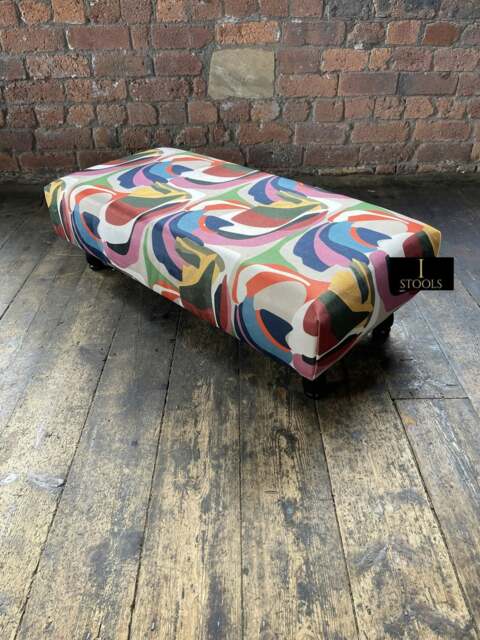 Rackhams Footstool Floral vue bench coffee table - 43 x 43 Inches (110 x 110cm) - image 1