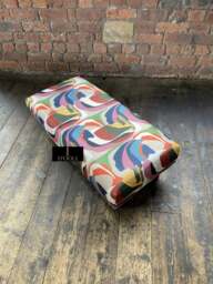 Rackhams Footstool Floral vue bench coffee table - 43 x 43 Inches (110 x 110cm) - thumbnail 2