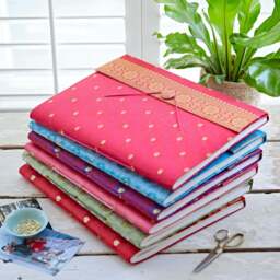 Rackhams Extra Large Sari Fabric Photo Album - Purple - thumbnail 2