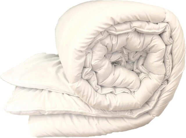 Rackhams Hollowfibre Duvet Quilt 4.5 tog Summer Duvet with Polycotton Cover - White - Double - image 1