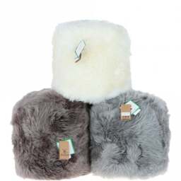 Rackhams Sheepskin Pouffe Stool: FF-POUFFE - Sheepskin - Ivory - One Size - thumbnail 5