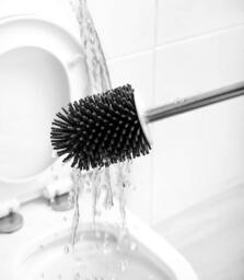 Rackhams Squircle White Toilet Brush & Holder With Silicone Head - thumbnail 6