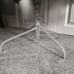 Rackhams 7ft (210cm) Premier Snow Fir Grey PVC Christmas Tree with 861 Cashmere Tips - thumbnail 5