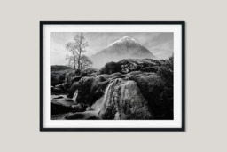 Rackhams Glen Coe in Winter - Framed Print 30 x 20 inch - thumbnail 2