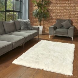 Rackhams Natural Ivory Icelandic Shorn Sheepskin Rug - Straight Edge - 120 cm x 180 cm