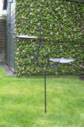 Rackhams Ornamental Free Standing, Weather Resistant, Easy Assemble Bird Bath and Feeder - thumbnail 3