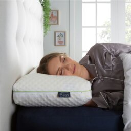 Rackhams Bliss Extra Deep Bamboo Firm Support Pillow - White - Firm - Cover: 60% Polyester, 40% Bamboo Filling: Memory Foam - thumbnail 2