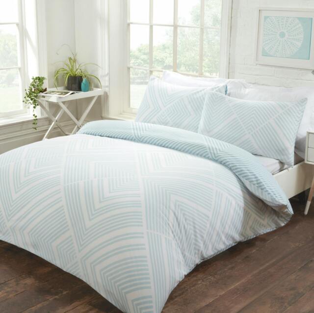 Rackhams Sparkle Striped Geometric Duvet Cover With Pillowcases - Duck Egg - Double (200cm x 200cm) - image 1
