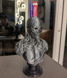 Rackhams Stranger Things Vecna Bust Pen Holder –  Desk Organiser - Dark Metal Grey - thumbnail 2