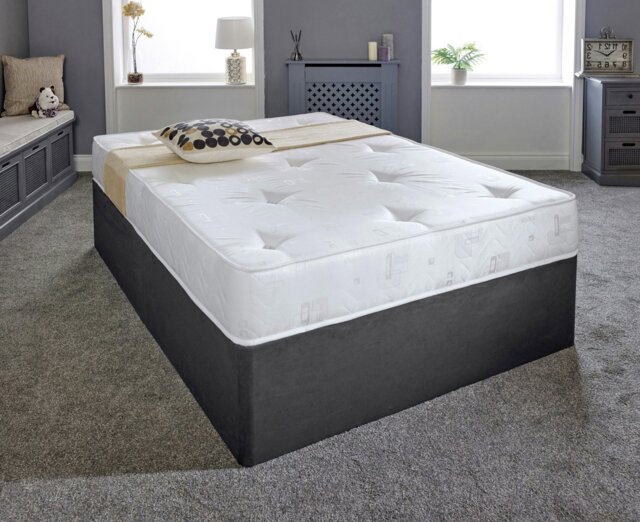 "Rackhams Hand-Tufted Innerspring Mattress - 9"" Deep, Medium Soft Comfort - White - 1 - European Single Mattress (90cm x 200cm)" - image 1